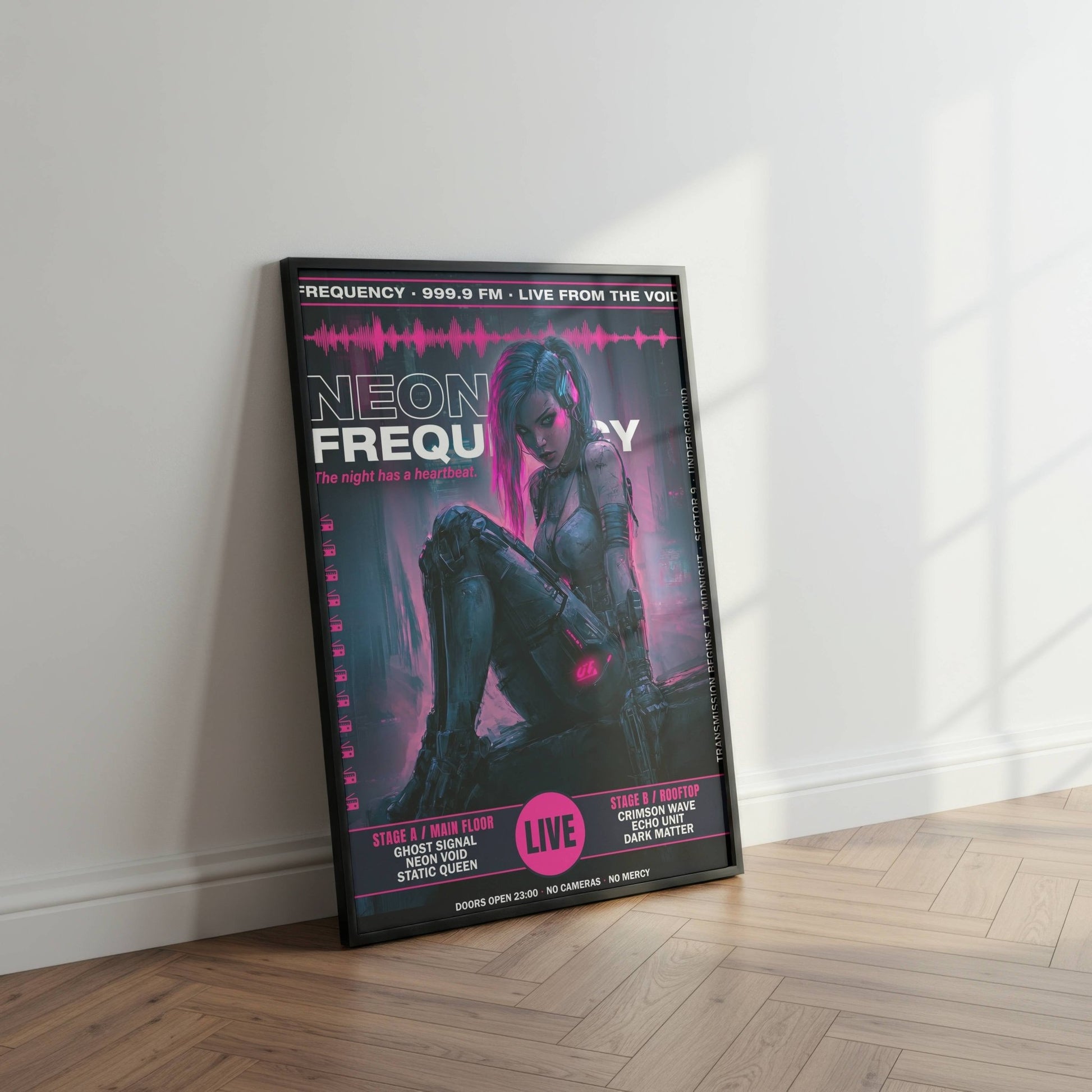 ☣️🧬 Série limitée Art Cyberpunk - Poster Cybergirl Neon Frequency - Aura Studio Déco