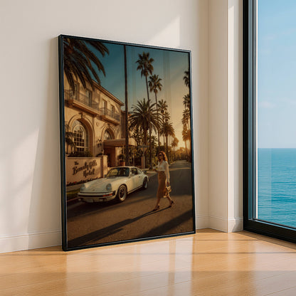 Affiche Porsche 911 Devant Grand Hôtel de Luxe – Élégance Riviera & Lifestyle Premium | Poster Automobile Vintage