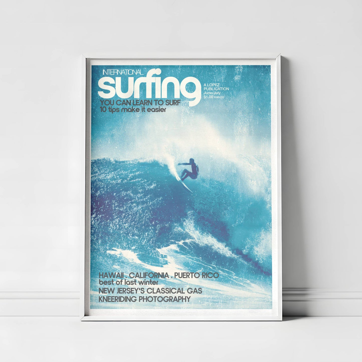 Poster Surf Rétro – Rider sur vague tropicale