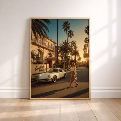 Affiche Porsche 911 Devant Grand Hôtel de Luxe – Élégance Riviera & Lifestyle Premium | Poster Automobile Vintage