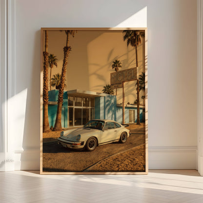 Affiche Porsche 911 devant Motel Vintage – Esprit Road Trip Américain & Architecture Mid-Century | Poster Automobile Rétro