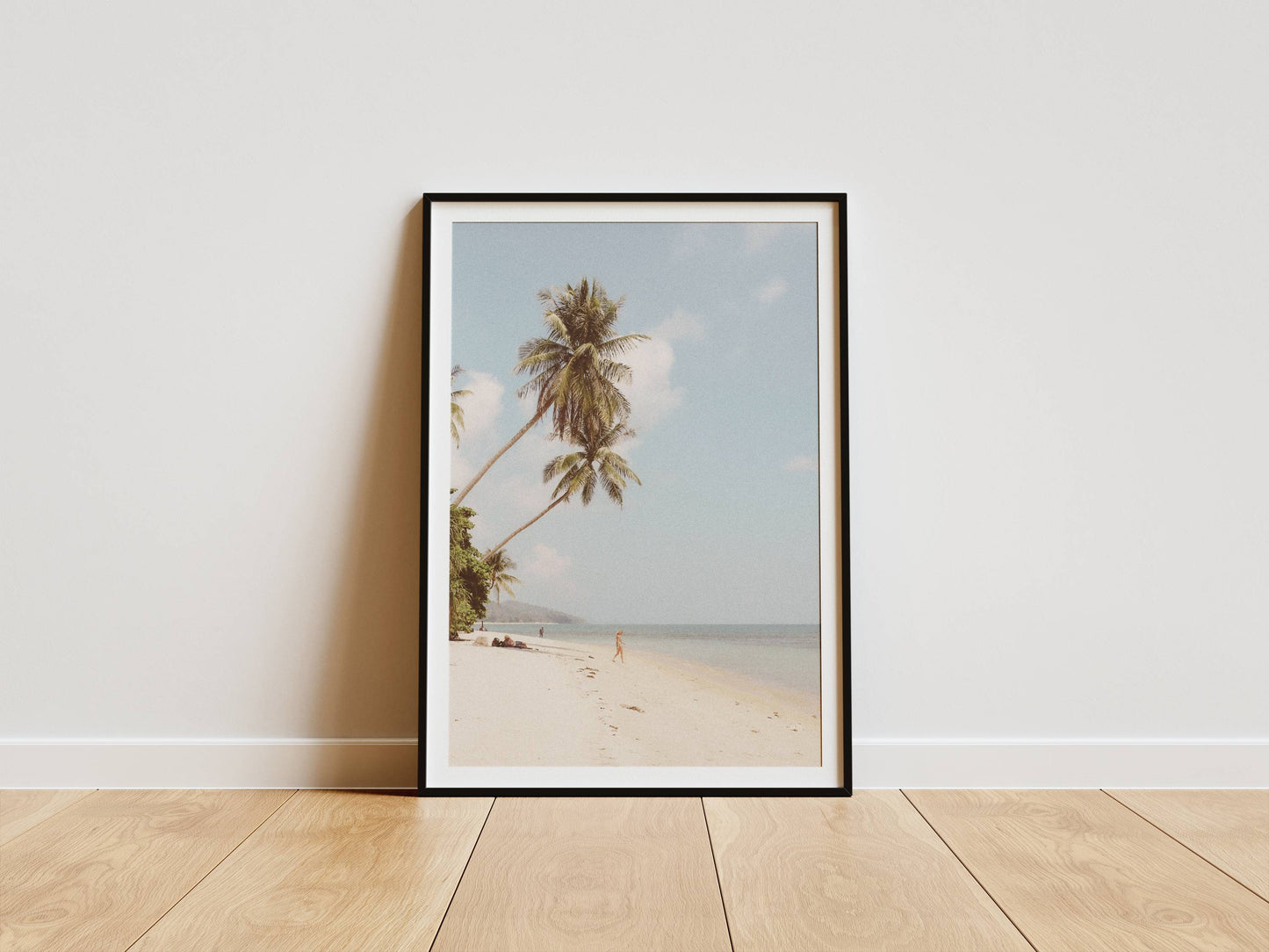 Affiche Plage Tropicale et Palmiers – Évasion Balnéaire Minimaliste | Poster sur Papier Mat