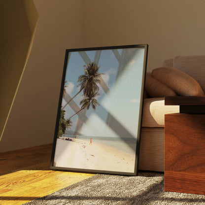 Affiche Plage Tropicale et Palmiers – Évasion Balnéaire Minimaliste | Poster sur Papier Mat