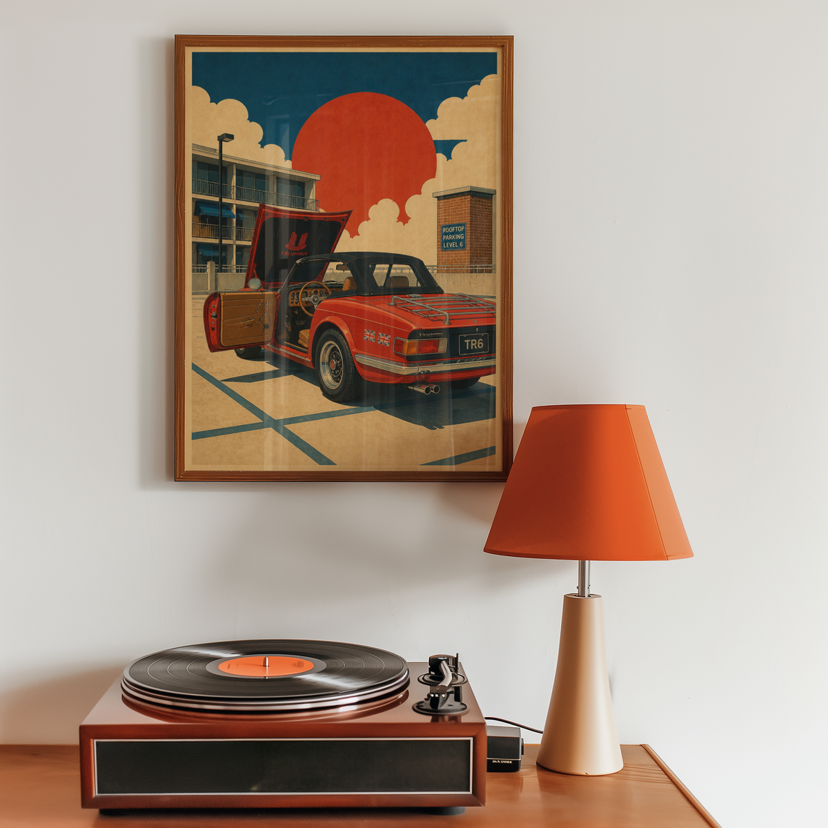 Affiche Roadster Rouge, Voiture Anglaise Classique sur Parking, Soleil Rétro & Architecture Urbaine, Déco Automobile